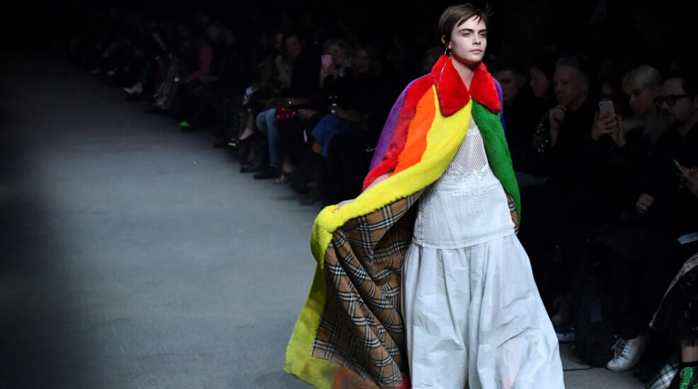 Mês do Orgulho LGBTQIA+: estilistas que transformam a moda em ação social