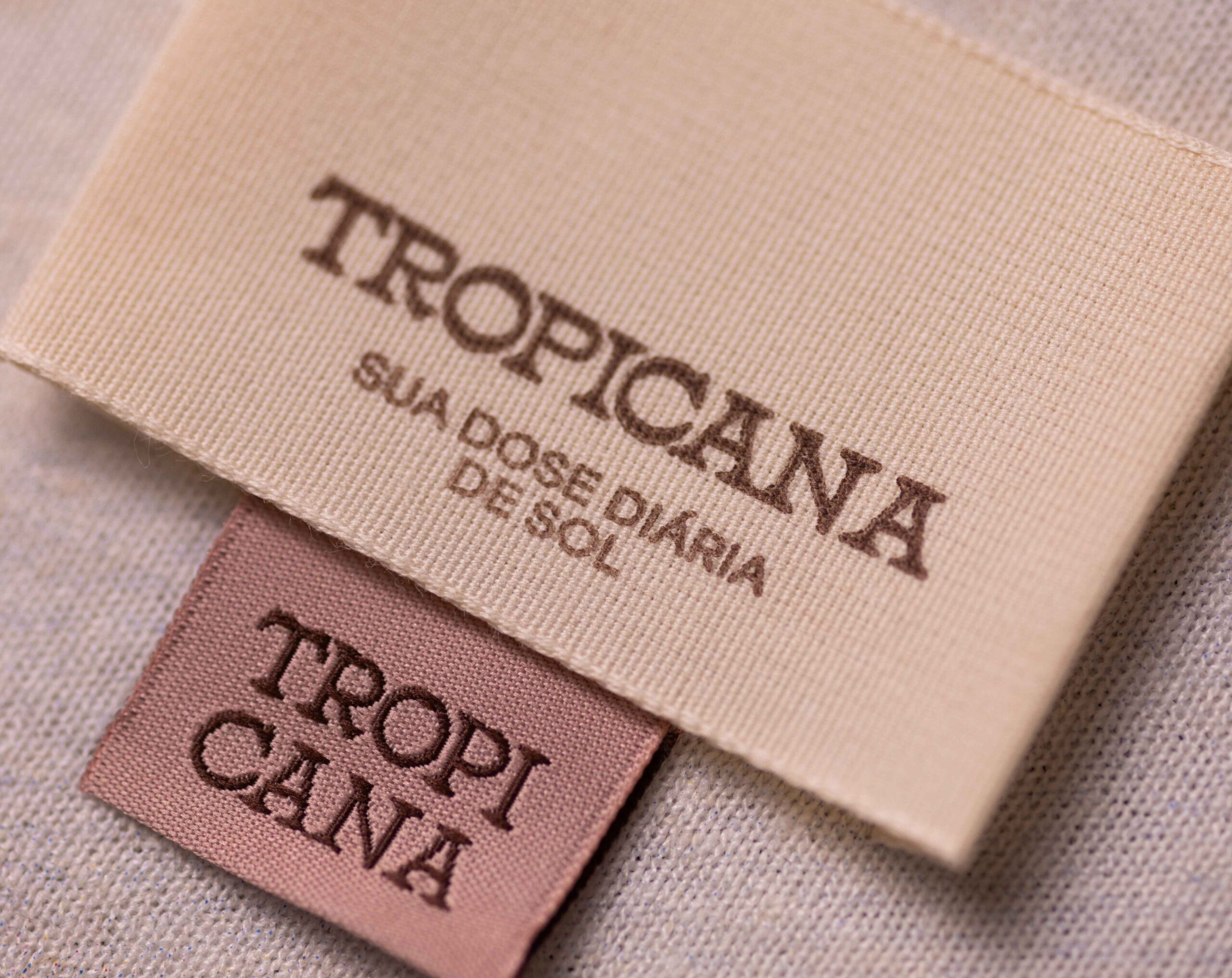 Moda Cearense: moda autoral, cor e expressão coletiva.